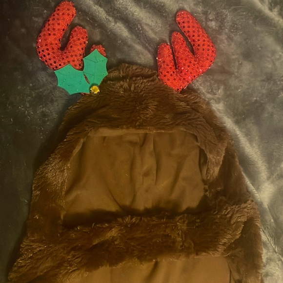 BNWT large dog reindeer costume bought at PetSmart.  Super soft, w/ jingle bell. - Picture 2 of 16
